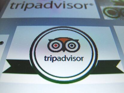 Logo de TripAdvisor en la pantalla de un ordenador.