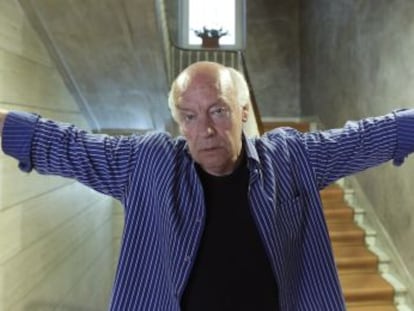 Eduardo Galeano, que participa en la Feria del Libro de Sevilla.