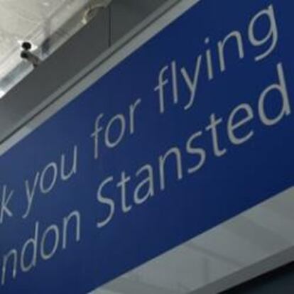 Aeropuerto londinense de Stansted, gestionado por BAA, filial de Ferrovial