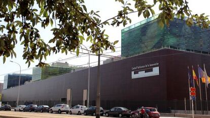 Edificios de la Universidad Politécnica de la Innovación en Valencia.