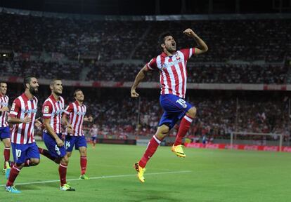 Diego Costa celebra el primer gol del Atlético