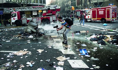 Las protestas sociales y su huella en la ciudad, que ha vivido algunos disturbios violentos durante la reciente crisis económica. Uno de los momentos de mayor tensión fue la huelga general del 29 de marzo de 2012, cuando se produjeron destrozos en comercios, bancos y vías públicas.