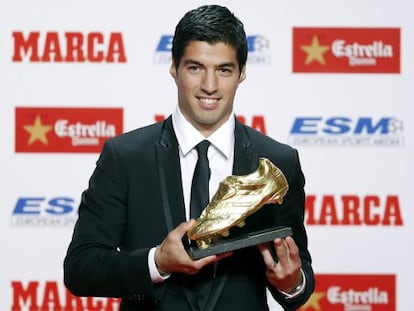 Luis Suárez, amb la Bota d'Or.