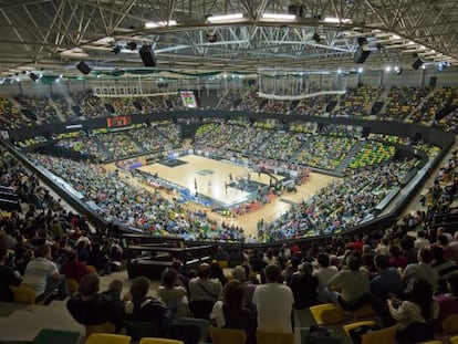 Imagen de pabellón de Miribilla en el que disputa sus partidos el Bilbao Basket