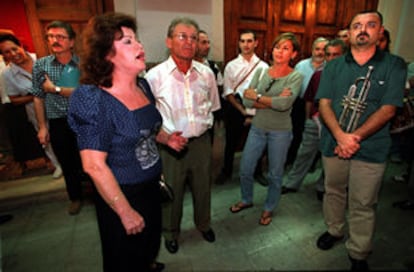 <i>Cantaors</i> valencianos, ayer, en la actuación celebrada en el Teatro Talia.