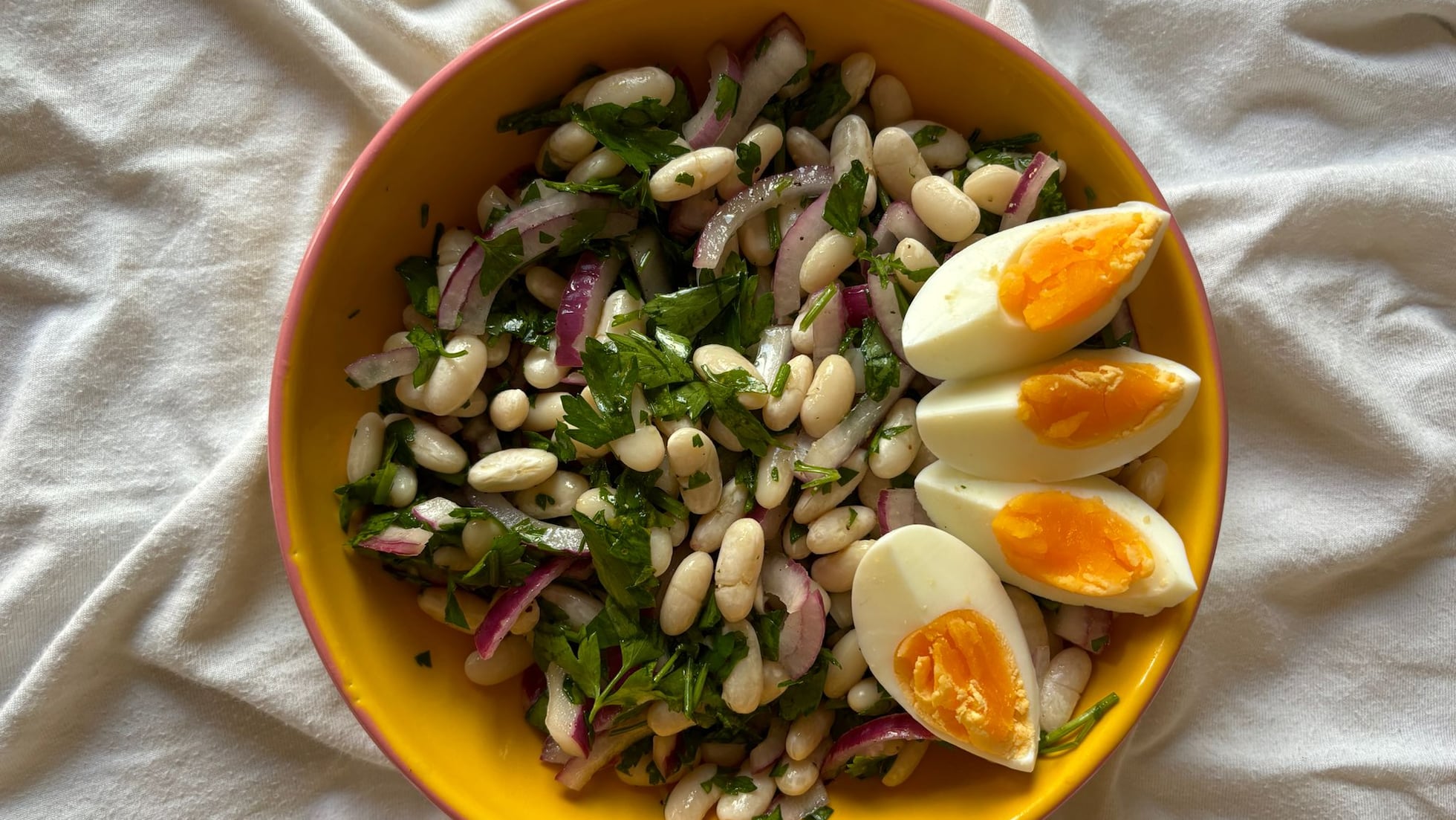 ‘Piyaz’, la ensalada turca perfecta para seguir comiendo legumbres en verano