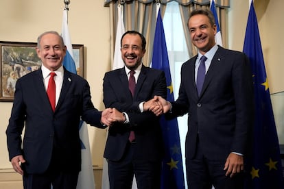 Cyprus President Nikos Christodoulides, Greek Prime Minister Kyriakos Mitsotakis and Israeli Prime Minister Benjamin Netanyahu