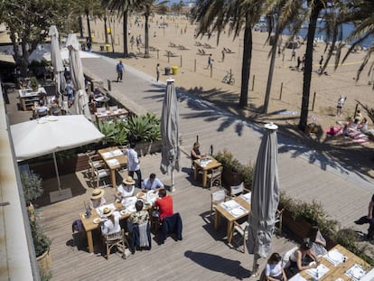 Restaurant Agua a la plataja del Somorrostro de Barcelona. 