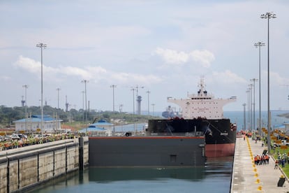 La Autoridad del Canal de Panamá (ACP) alquiló el barco durante 30 días por cerca de 950.000 dólares, según fuentes de la institución.