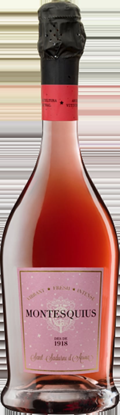 Un cava con un 74% de monastrell (cepas de 30 años), un 17% de pinot noir y un 9% de trepat, con segunda fermentación hasta expedición (4 años). De color cereza pálido y burbuja cremosa. 
Precio: 15 euros