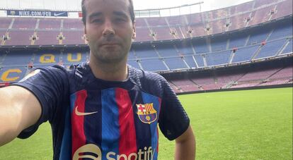 Carlos Roldán en el Spotify Camp Nou a mediados de octubre de 2022.