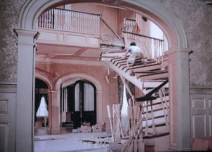 Una de las desastrosas escenas de la película 'Esta casa es una ruina'. |