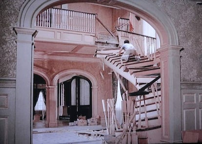 Una de las desastrosas escenas de la película 'Esta casa es una ruina'. |