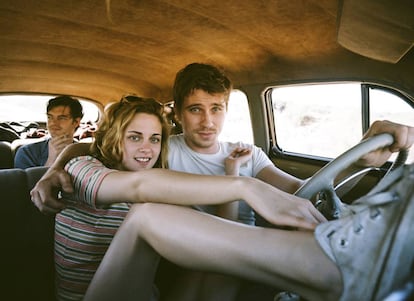 Kristen Stewart y Garrett Hedlund en la película de Walter Salles 'En la carretera' (2012).