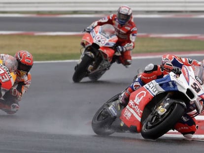 Petrucci y Marc Márquez en el GP de San Marino de MotoGP.