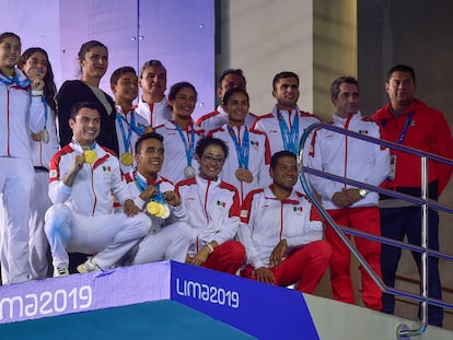 El equipo mexicano de clavados que participó en los Juegos Panamericanos de Lima 2019.