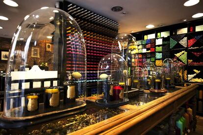 Interior de la tienda Cire Trudon, en Rue de Seine 78.