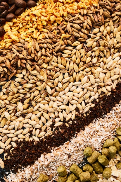 Ingredientes que Bailandera utiliza en sus elaboraciones: café de una cooperativa Nicaragüense, cáscaras de naranja, diferentes tipos de malta, pellet de lúpulo y copos de avena.