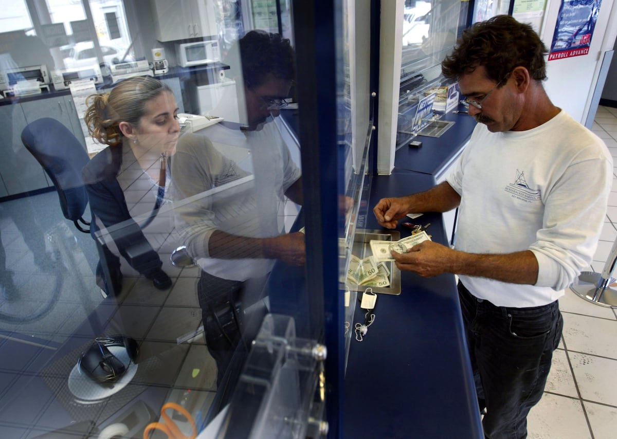 US cracks down on Mexican remittances over alleged money laundering