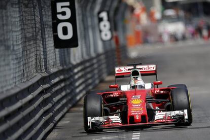 El piloto alemán Sebastian Vettel de Ferrari.