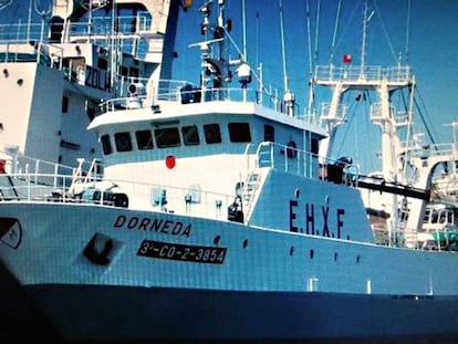 Imagen de archivo del pesquero gallego Dorneda, hundido frente a las costas argentinas.