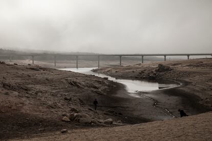 Embalse de Valmayor, al 32%.