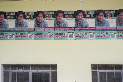 Propaganda electoral de un candidato antiminería en las elecciones provinciales de Huancabamba.