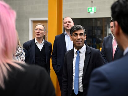 El primer ministro del Reino Unido, Rishi Sunak, visita este lunes una fábrica en East Yorkshire