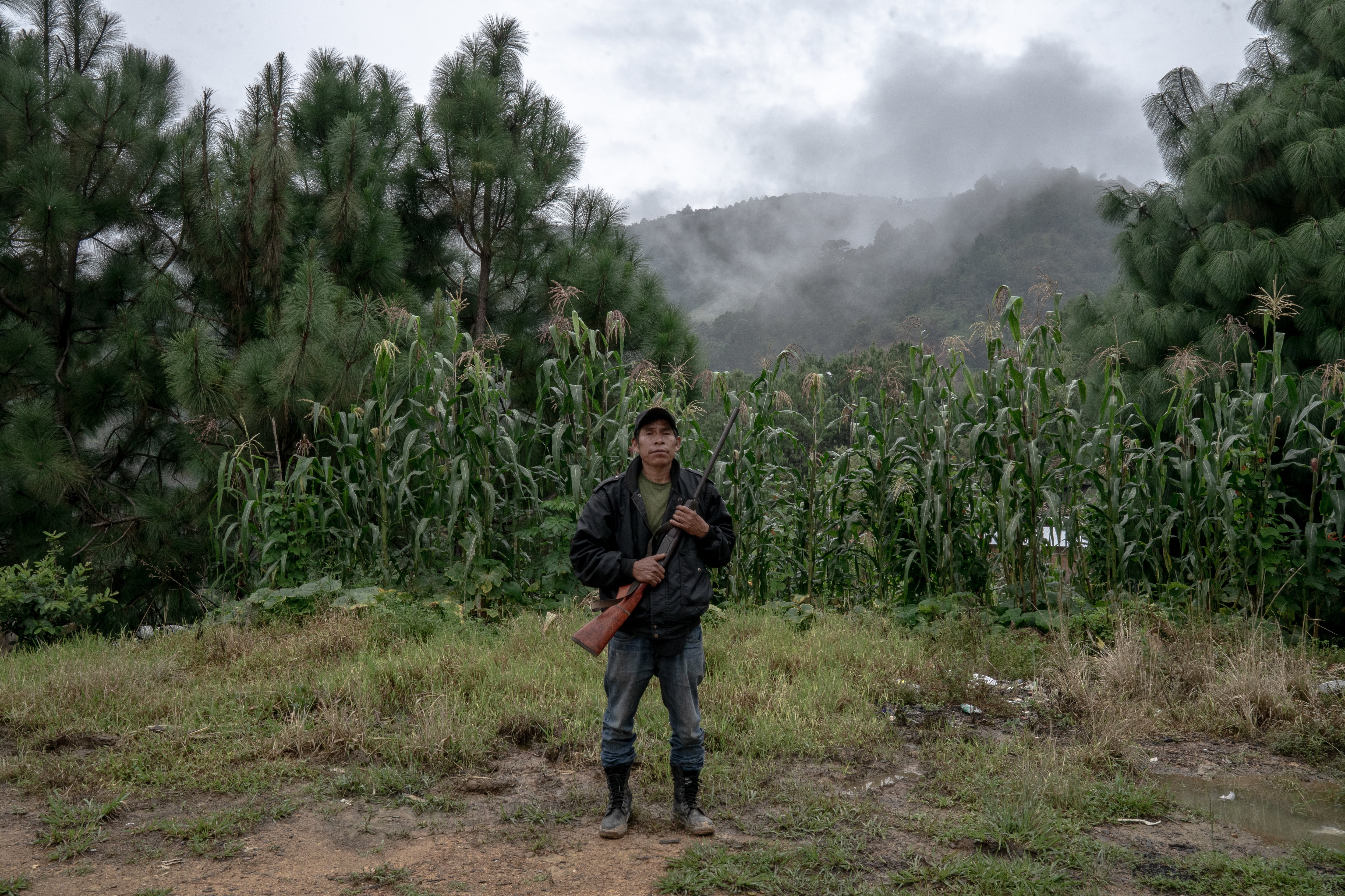 Las autodefensas de la sierra de Guerrero cumplen 31 años entre polémicas por su rol y su relación con el Gobierno