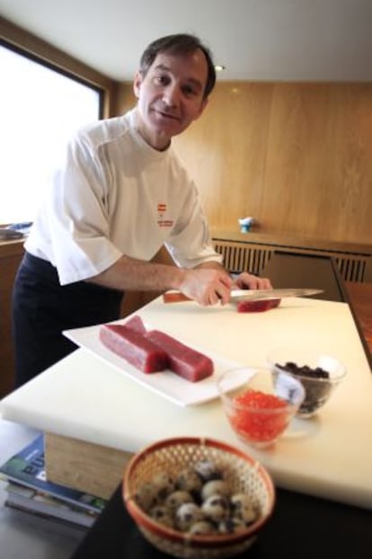 El cocinero del restaurante japonés SOY, Pedro Espina.