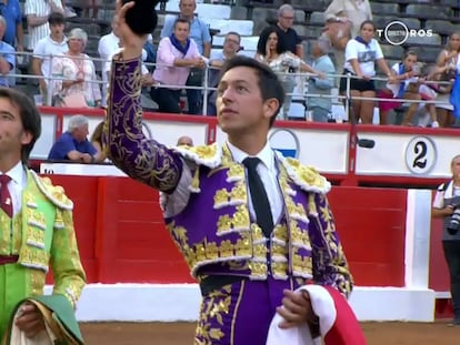 Miguel Ángel Silva, a la derecha, el pasado 26 de julio en la plaza de Santander.