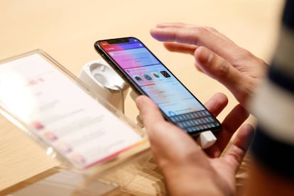 Precisamente la pantalla es la gran novedad del nuevo iPhone X