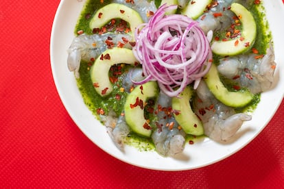 Aguachile de camarón de Cevichi Bichi en la colonia condesa en Ciudad de México.