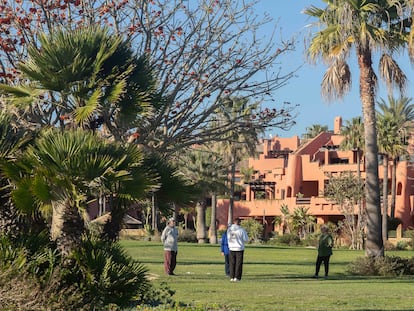 Urbanización Torre bermeja, en Estepona (Málaga).