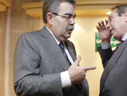 Juan Soler y Vicente Soriano durante un acto en 2008. 