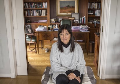 Claudia Pi&ntilde;eiro en su casa de Buenos Aires, donde recibi&oacute; a EL PA&Iacute;S.