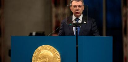 El presidente de Colombia, Juan Manuel Santos, durante su discurso en Oslo tras recibir el Premio Nobel de la Paz. 