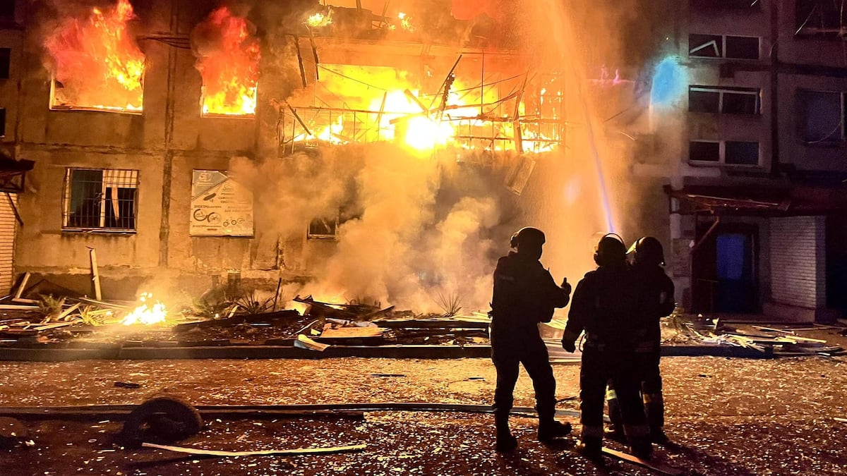 Un bombardeo ruso mata a 11 personas en la región de Donetsk