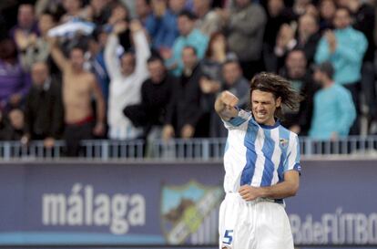 Martín Demichelis (32 años), defensa argentino del Málaga, celebra un gol durante un partido de Liga ante el Athletic en enero de 2011.El argentino llegó al conjunto andaluz en la temporada 2011/2012 procedente del Bayern de Múnich.