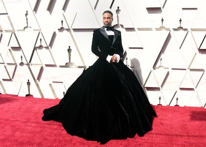 El actor Billy Porter en la alfombra roja de los Oscar 2019.