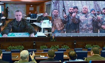 El mando de las Fuerzas Armadas rusas mantiene una conferencia con efectivos en el exterior, este sábado en Moscú.