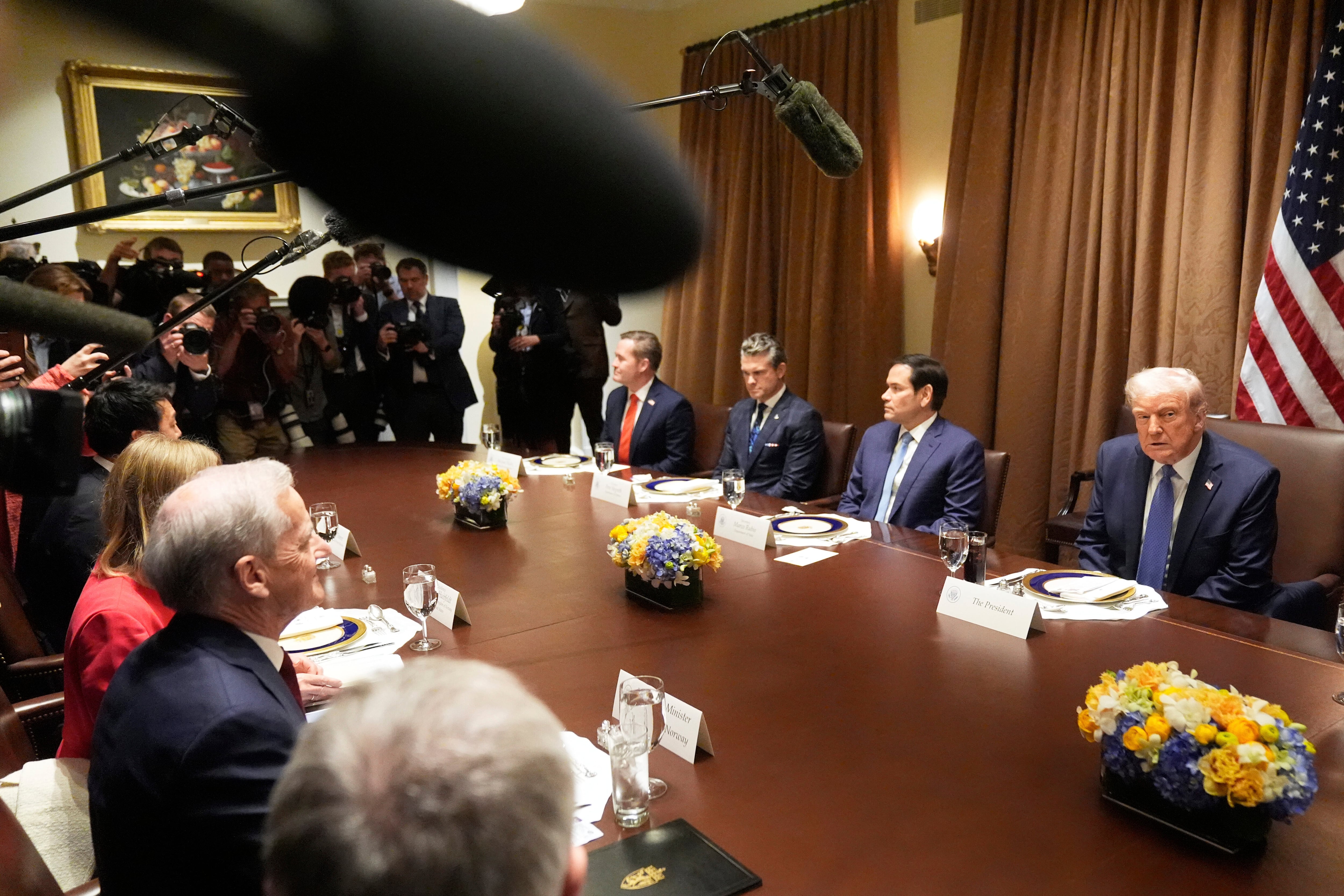 Trump exige a Putin que detenga los ataques tras el bombardeo a Kiev: “¡Vladímir, PARA!”