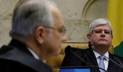 Janot ouve o ministro do Supremo, Edson Fachin, no STF.