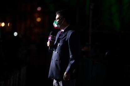 Periodistas durante la ceremonia del aniversario de independencia en el Zócalo de la Ciudad de México.