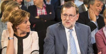 Rajoy y Cospedal, este jueves en Palma de Mallorca.