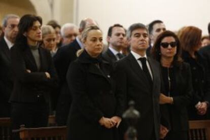 Castedo en el funeral de Manuel Peláez