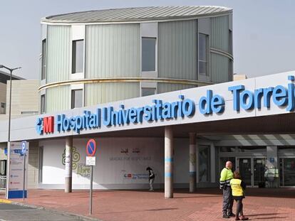 Fachada del Hospital de Torrejón en Madrid.