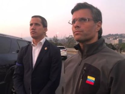 Maduro y Guaidó reivindican a los militares y llaman a una exhibición de fuerza en las calles del país en las marchas previstas para este miércoles