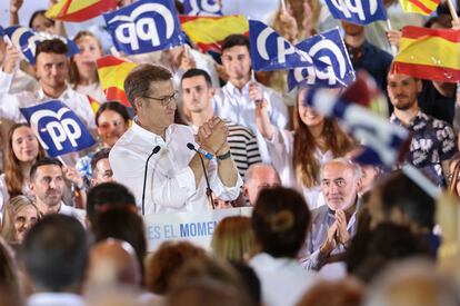 Feijóo, durante el mitin en Zaragoza.