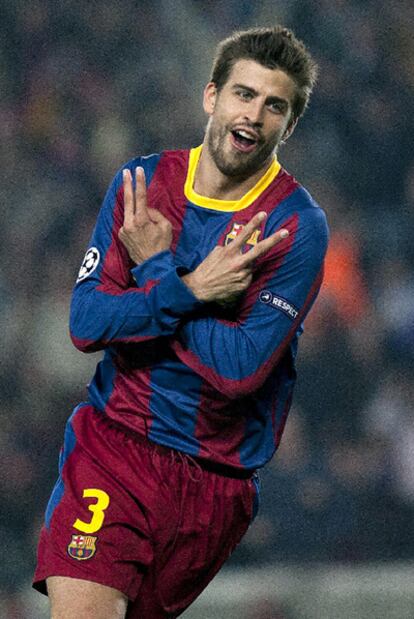 Piqué, tras lograr el tercer gol barcelonista.